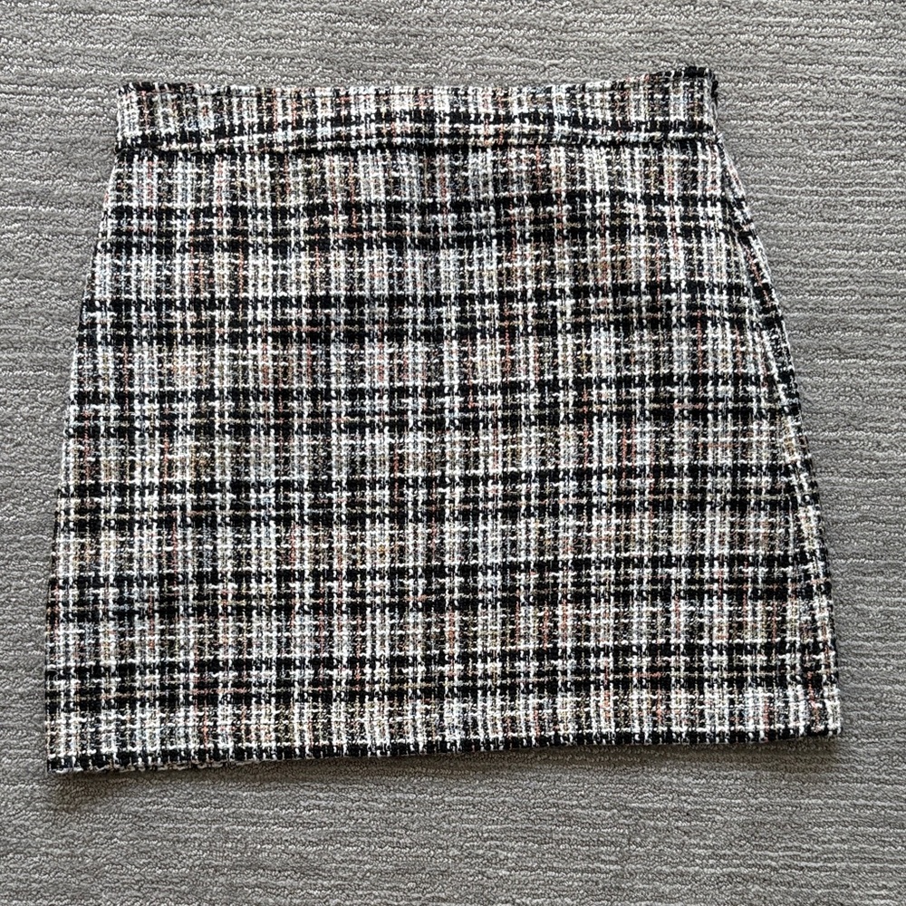LOFT Plaid mini Skirt